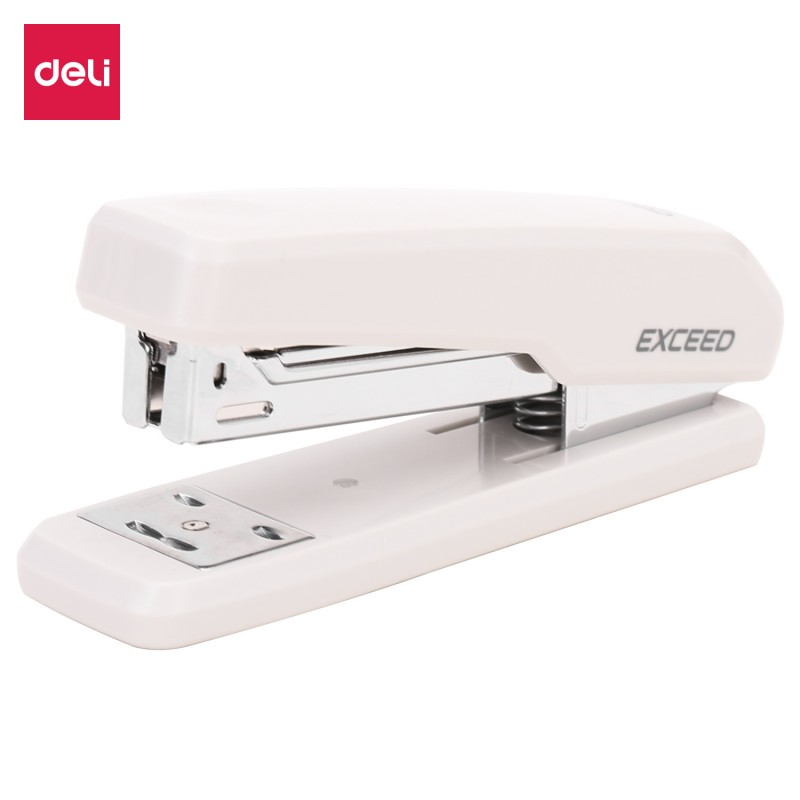 Agrafeuse de bureau Deli E0300 BL de It Delta Com, moderne et élégante, idéale pour agrafe jusqu'à 25 feuilles.