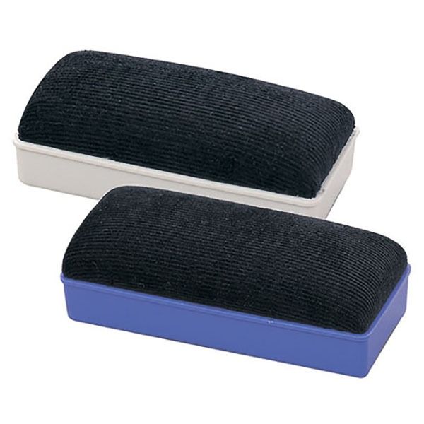 Brosse Deli E7838, efficace pour effacer les tableaux blancs, conçue pour un nettoyage complet sans laisser de traces.