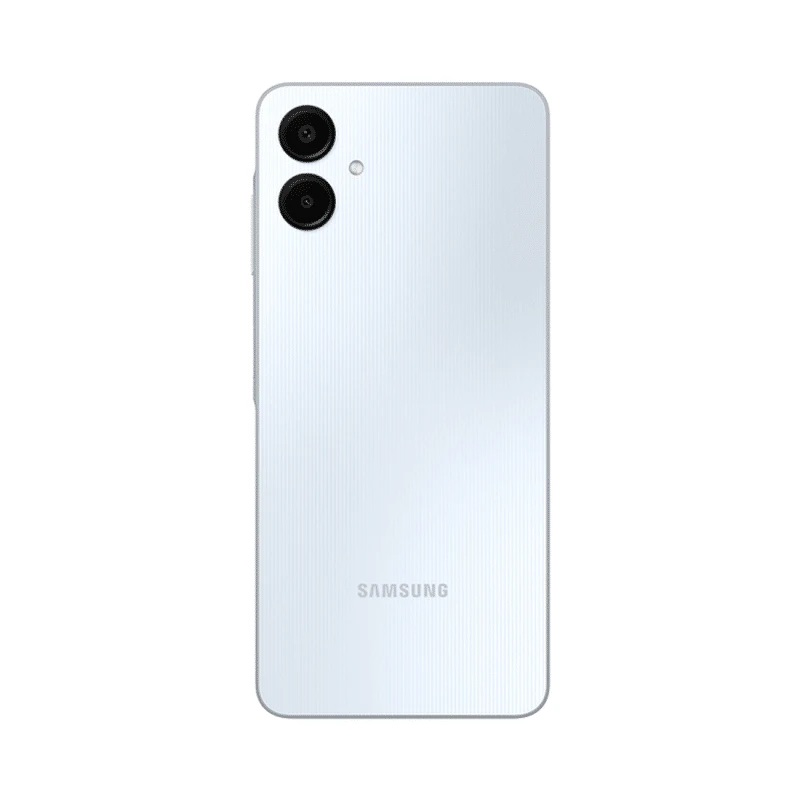 Le Samsung Galaxy A06 Bleu clair est le smartphone abordable et fiable parfait pour le quotidien. Avec 4 Go de RAM, 64 Go de stockage extensible, un écran 6,5 pouces HD+, une double caméra 13 MP + 2 MP et une batterie longue durée 5000 mAh, il offre un excellent rapport qualité-prix. Disponible au Maroc sur itdeltacom.ma.